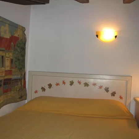 Porfyrousa Traditional Apartment Milopotamos (Kythira)