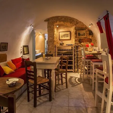 Apartamento Porfyrousa Traditional