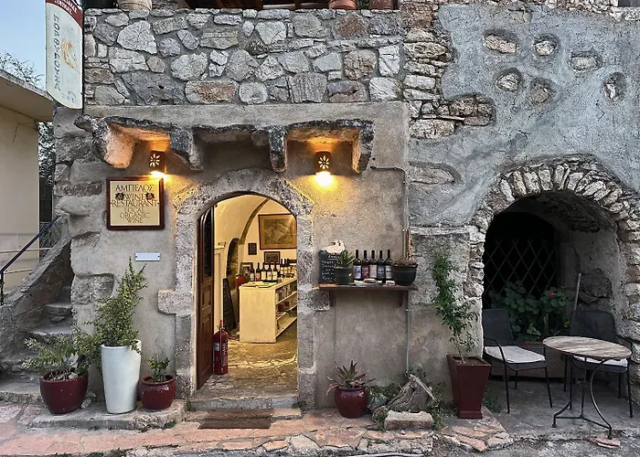 Porfyrousa Traditional *